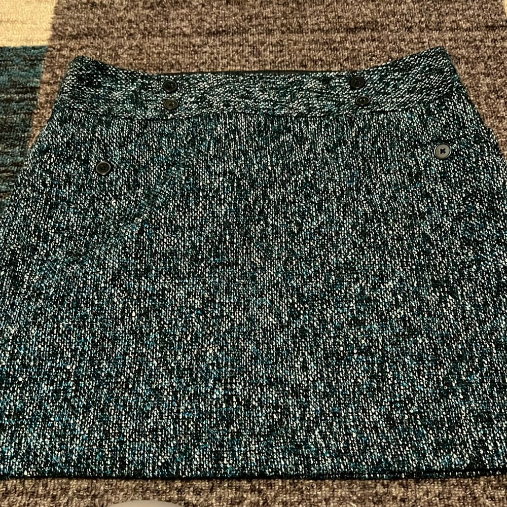 Ann Taylor Loft Size 12 Mini skirt Teal Black and White